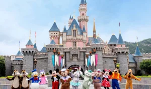 Rekomendasi Liburan Anak ke Disneyland di Jepang