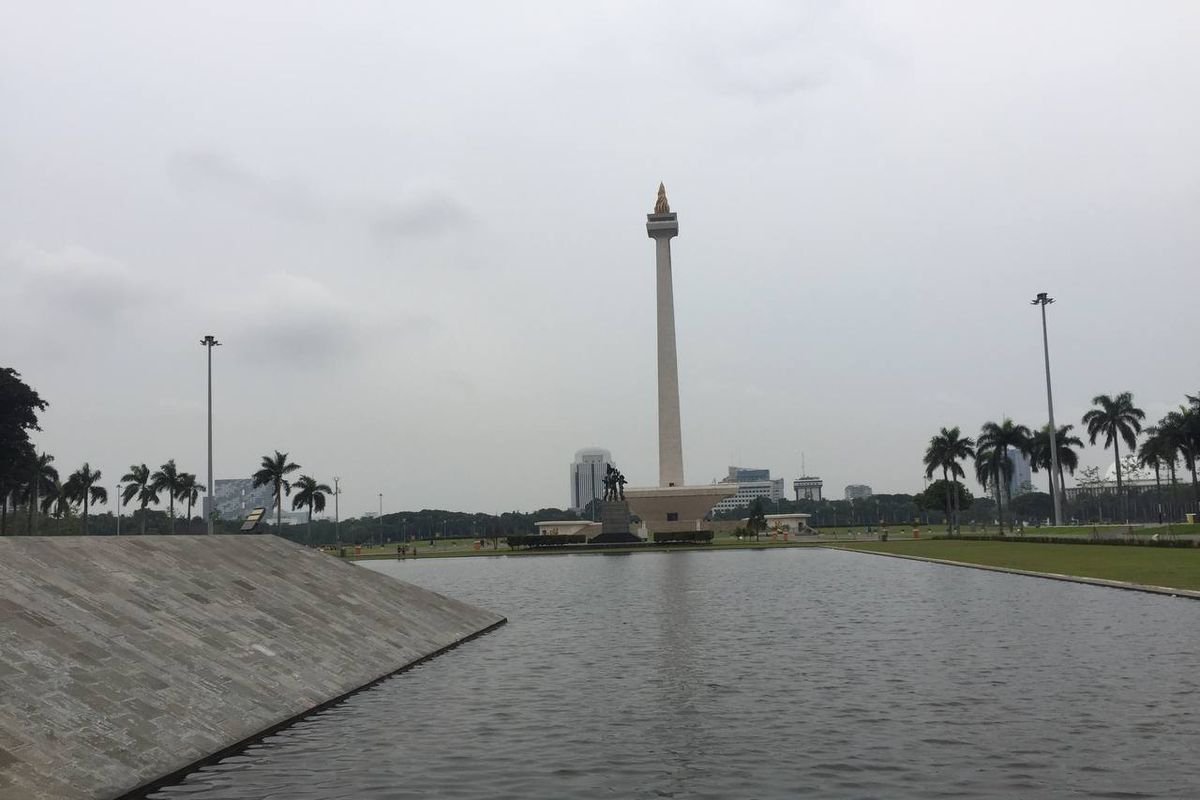 Monas